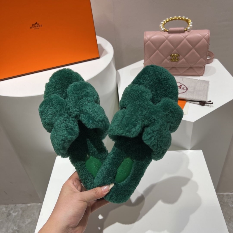 Hermes Slippers